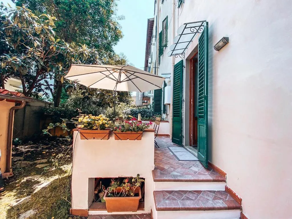 Il Nespolo By Monteverdi Apartments Florence Italy